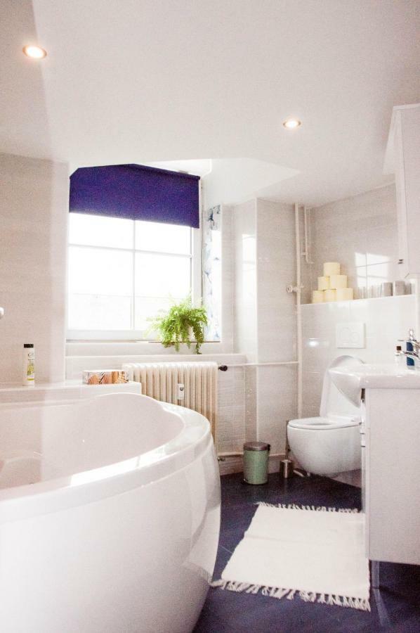 Stylish With Castle View & Free Parking